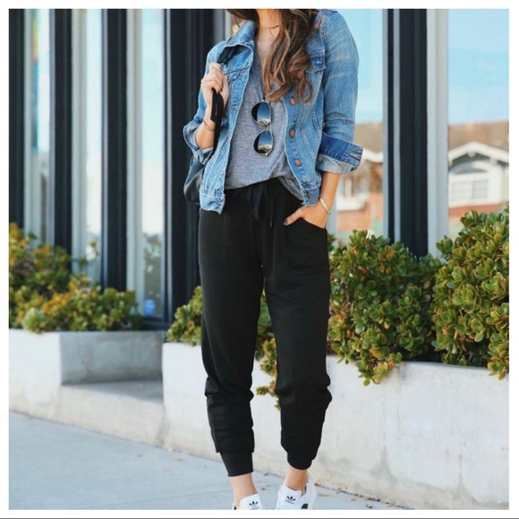 #14 COZY CHIC BLACK SIDE POCKETS JOGGERS - Picture 2 of 4